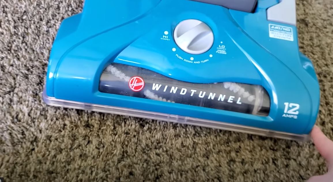 Bissell Cleanview Swivel vs Hoover WindTunnel Tempo Bagged Which Is