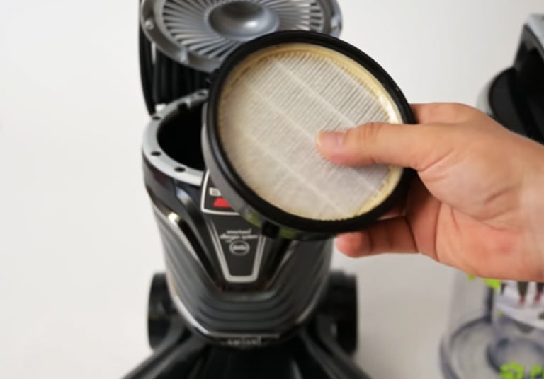 Hoover WindTunnel 3 vs Bissell Pet Hair Eraser Which one?