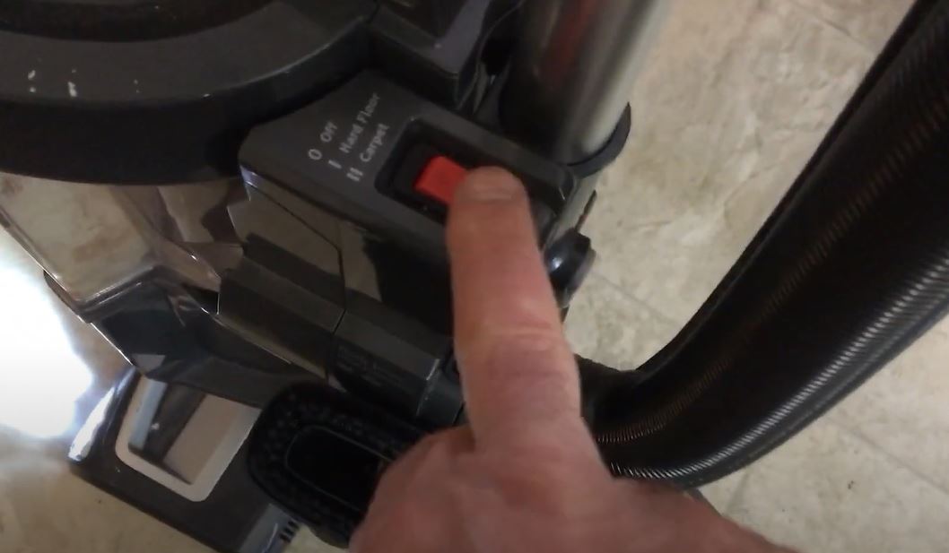 Shark UV650 vs UV725 Which One Should You Go For?