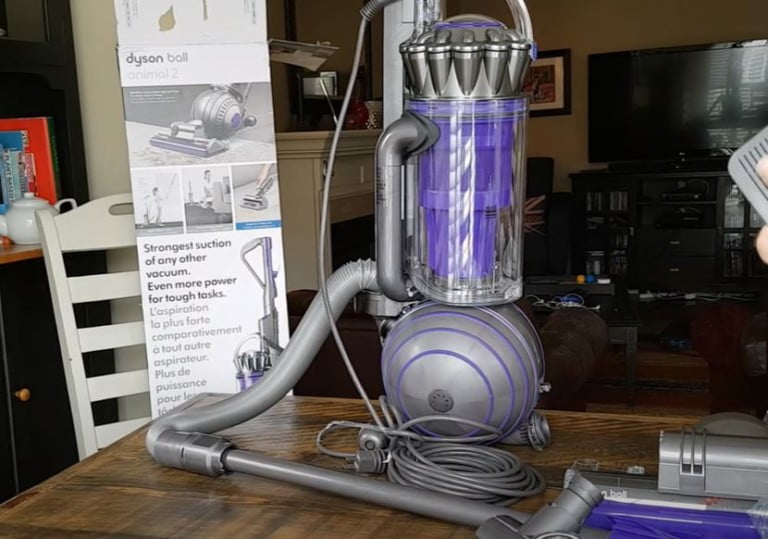 Complete Review Of Shark AZ1002 vs Dyson Animal 2!