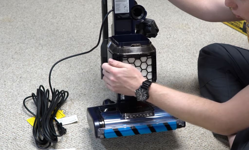 Shark UV850 vs Dyson Ball Animal 3 Which Is Better?