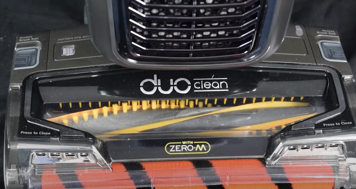 Shark Duo Clean vs Shark Navigator Let's Find The Best Vacuum!