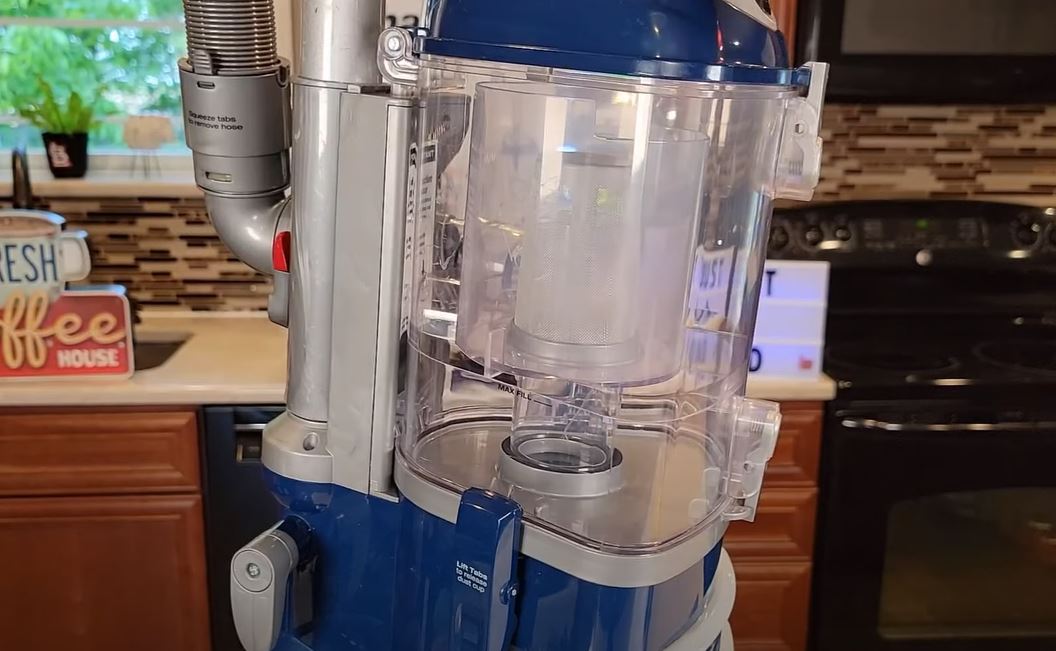 Shark Rocket vs Shark Navigator LiftAway Deluxe Which Is Better?