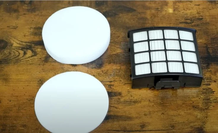 the az2002's hepa filter and pre-motor filters