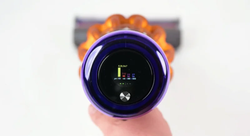 The LCD display of Dyson V15