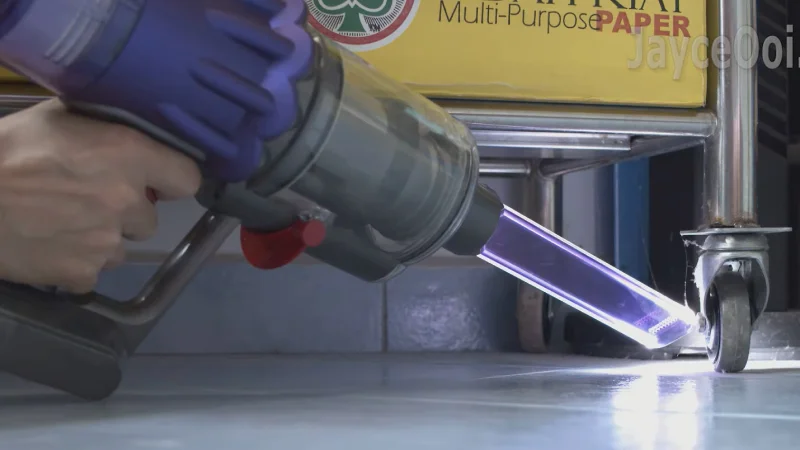 Dyson's light-pipe crevice tool